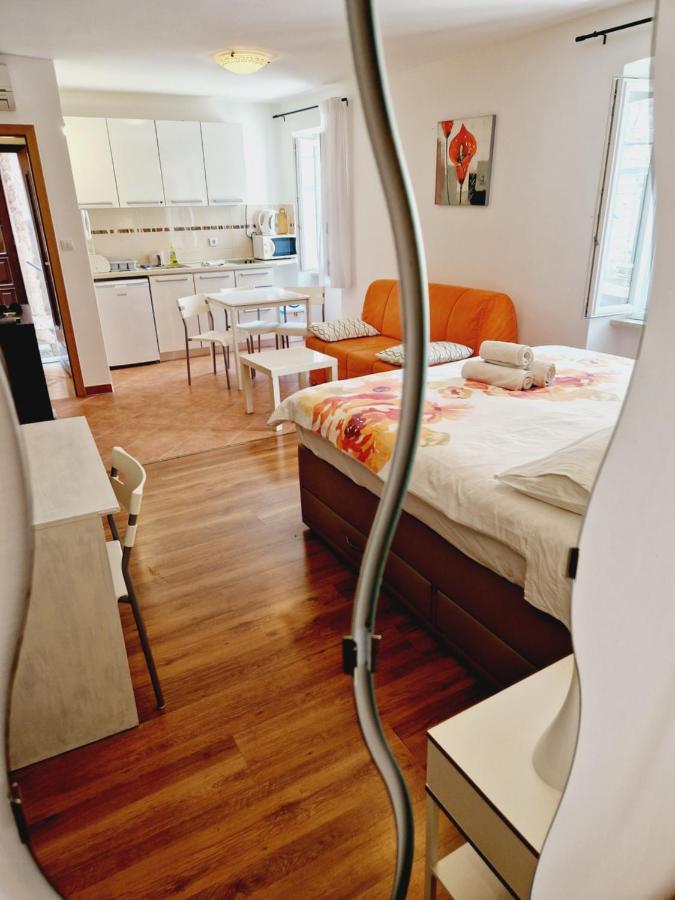 Apartment Casa Nova Rovinj Buitenkant foto