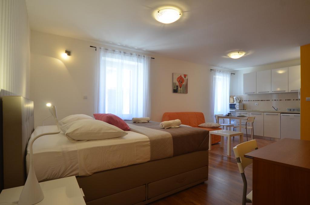 Apartment Casa Nova Rovinj Buitenkant foto